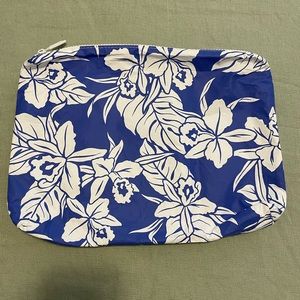 FINAL SALE/LAST DAY! Aloha Splashproof Mid Pouch